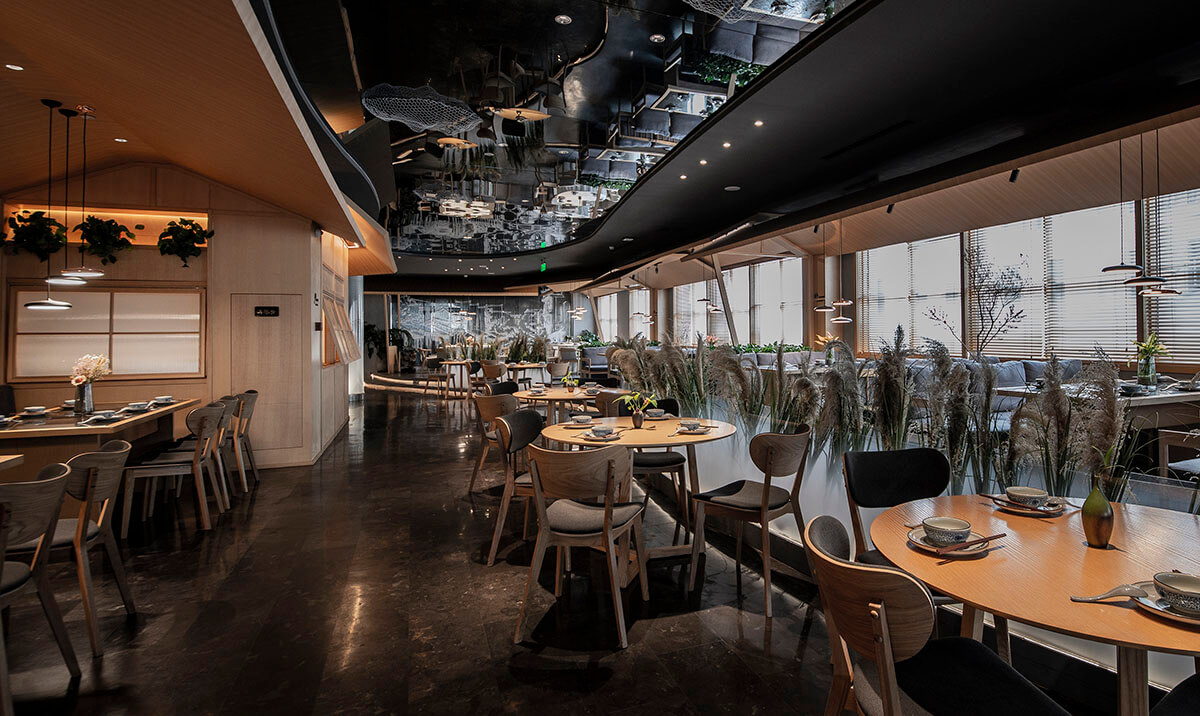 船岸主题餐厅装修—湖南菜特色餐厅设计案例(图4) 船岸主题餐厅装修—湖南菜特色餐厅设计案例(图4)