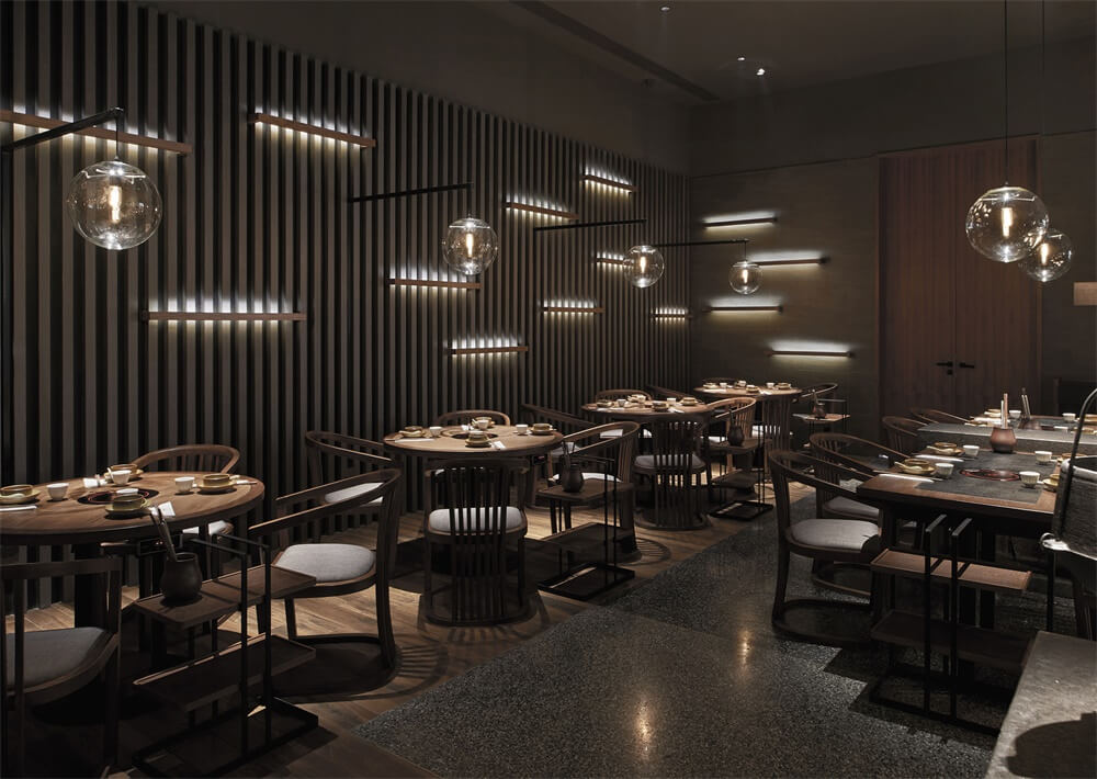 翘脚牛肉火锅店装修—尽膳口福餐厅设计案例(图13) 翘脚牛肉火锅店装修—尽膳口福餐厅设计案例(图13)