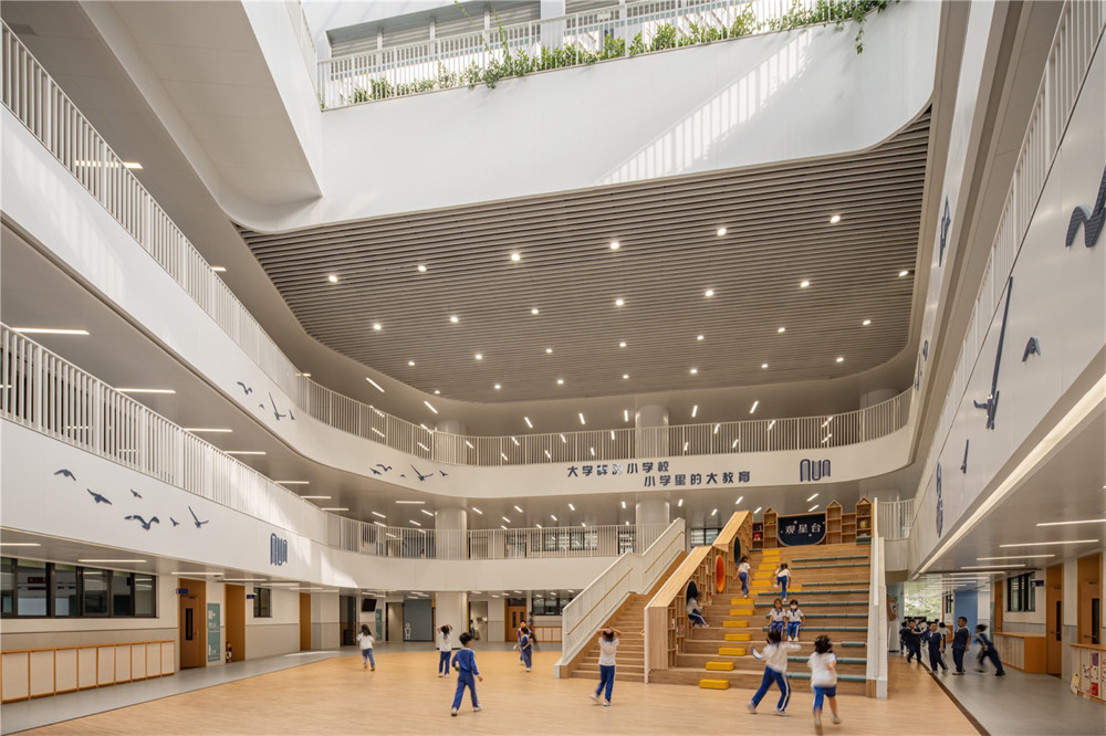 郑州摩斯国际推荐深圳南山长源小学装修设计方案(图5) 郑州摩斯国际推荐深圳南山长源小学装修设计方案(图5)