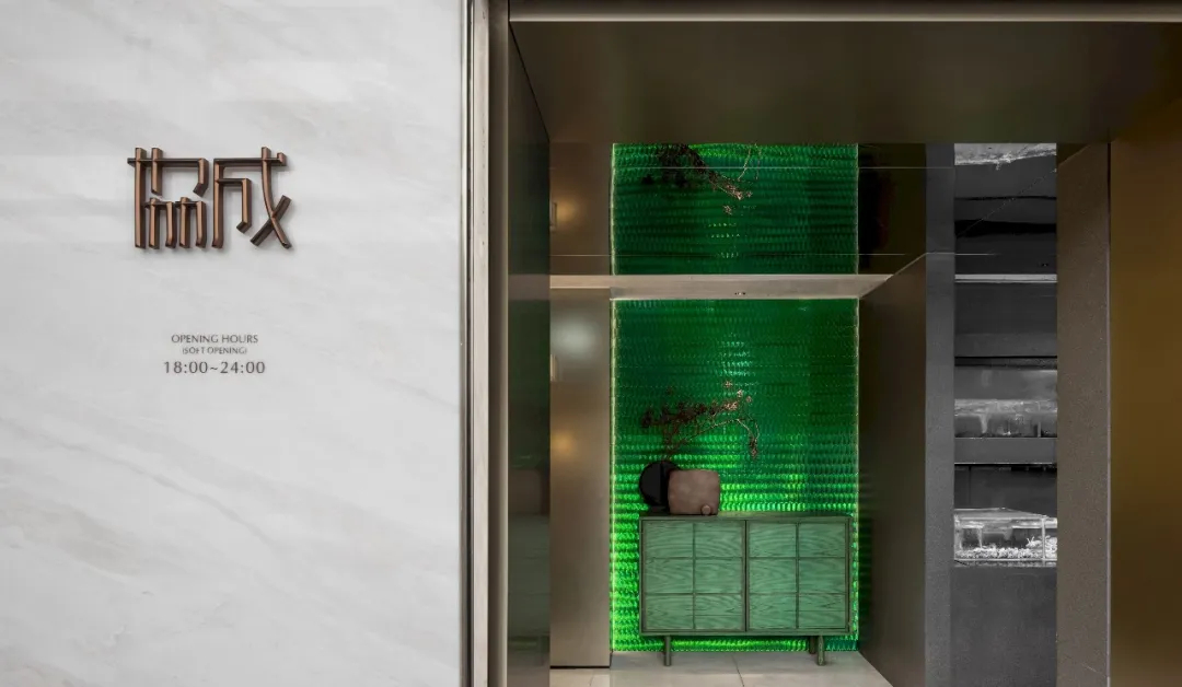 郑州摩斯国际推荐协成连锁海鲜火锅店装修设计(图2)